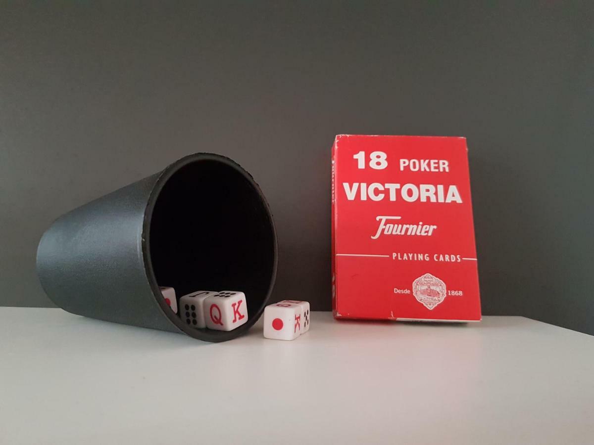 Apartamento Victoria セビリア エクステリア 写真