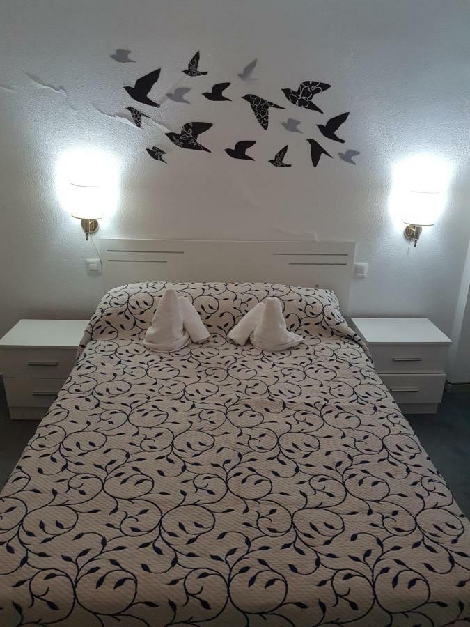 Apartamento Victoria セビリア エクステリア 写真